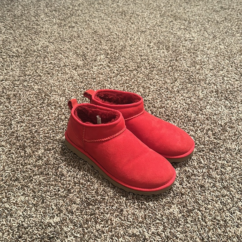 Ultra mini Uggs